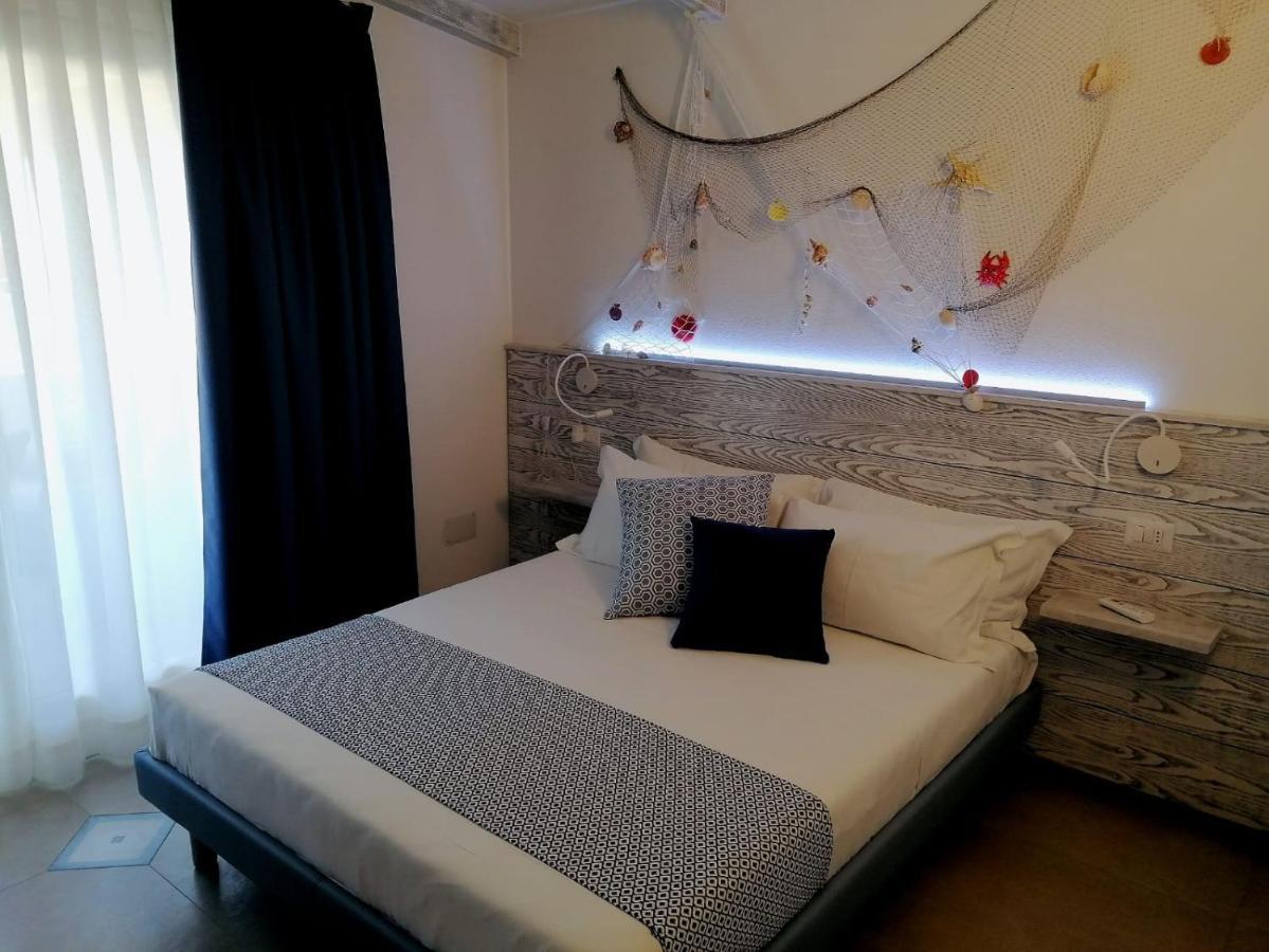 Gi & Ro Al Mare Bed & Breakfast Castelsardo Ngoại thất bức ảnh