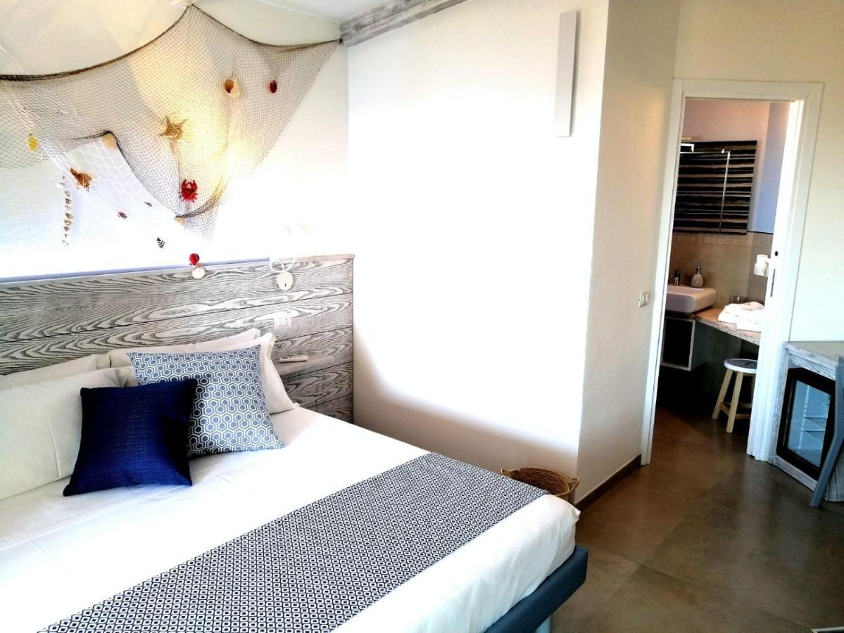 Gi & Ro Al Mare Bed & Breakfast Castelsardo Ngoại thất bức ảnh